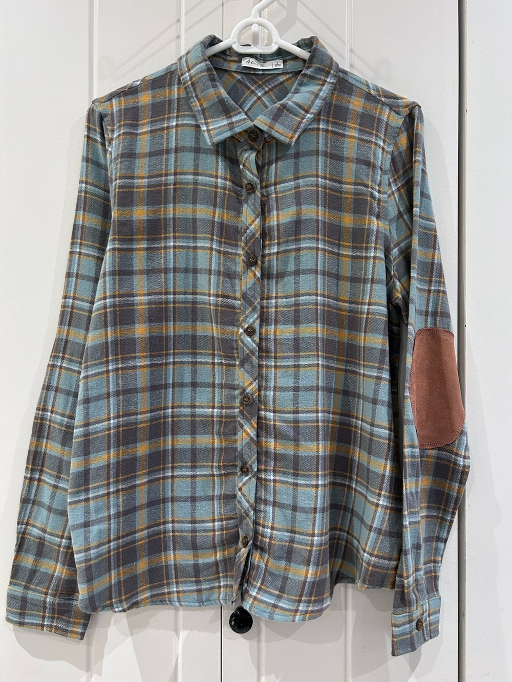 Active USA flannel button up shirt (NWOT)